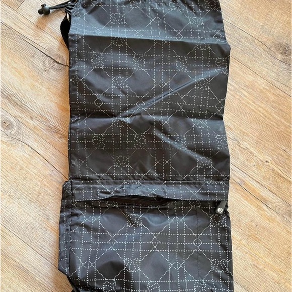 Lululemon Yoga Gym Bag - Picture 2 of 5